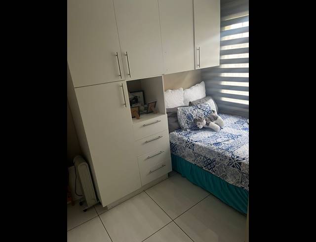 2 BEDROOM SECTIONAL TITLE FOR SALE IN RAVENSWOOD